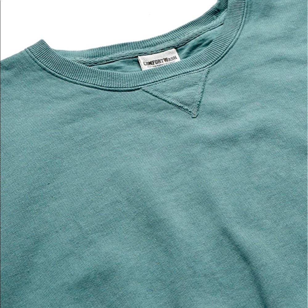 3XL • Hanes • Men's Oversized Comfortwash Garment Dyed Sweatshirt